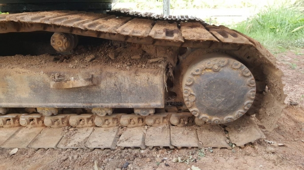 ขาย แบคโฮ KOMATSU PC200-5 ไม่มีทะเบียน คอนโทรลยาว เครื่อง 6BD1 เทอร์โบ ปั้มเดิม ช่วงล่าง 70\% ขาย แบคโฮ KOMATSU PC200-5 ไม่มีทะเบียน คอนโทรลยาว เครื่อง 6BD1 เทอร์โบ ปั้มเดิม ช่วงล่าง 70\%