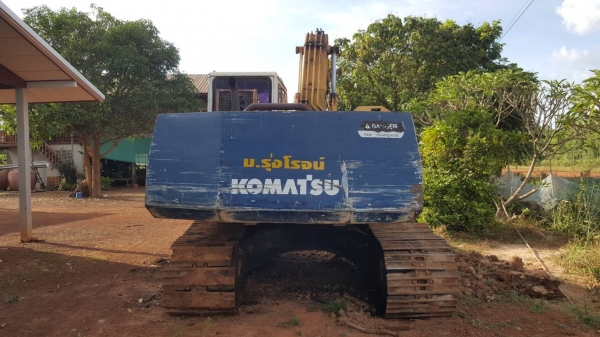 ขาย แบคโฮ KOMATSU PC200-5 ไม่มีทะเบียน คอนโทรลยาว เครื่อง 6BD1 เทอร์โบ ปั้มเดิม ช่วงล่าง 70\% ขาย แบคโฮ KOMATSU PC200-5 ไม่มีทะเบียน คอนโทรลยาว เครื่อง 6BD1 เทอร์โบ ปั้มเดิม ช่วงล่าง 70\%