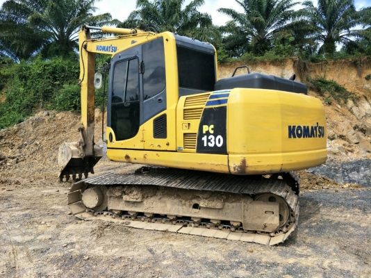 มี VDO ให้ชม.KOMATSU PC130-8 ไมล์ 5800 ชม.ราคา 1200000