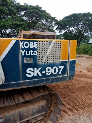 ขายcat  E200B  กับkoblaco 907