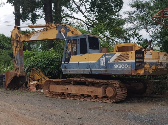 ขายแบคโฮKOBELCO.SK300-2 พร้อมใช้งานพร้อมหัวเจาะเอกสารซื้อขาย ราคา 650,000 ต่อรอง