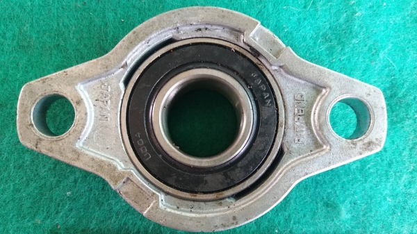 ลูกปืนตุ๊กตา