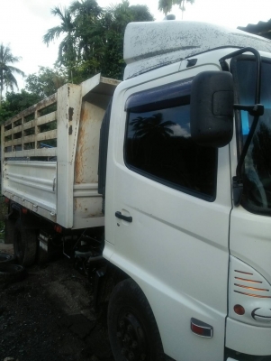 รถฮีโน่ 6 ล้อดั้ม FC9J 175 แรงม้า. ปี 54. สนใจติดต่อ 081 - 6079515