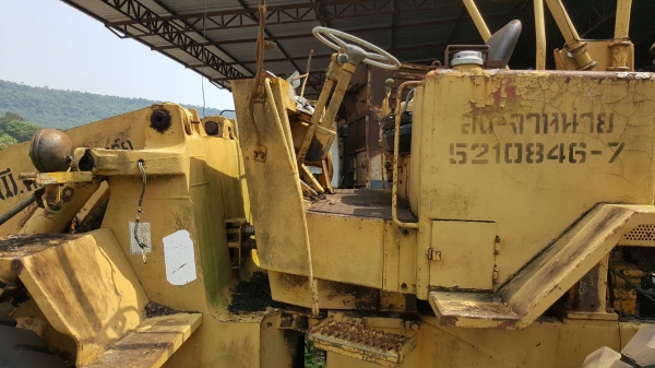 ขาย รถตัก CAT 930 เครื่อง HINO HO7C ต่อแขน ขยายบุ้งกี๋เรียบร้อยแล้ว รถใช้งานได้ปกติ ขาย รถตัก CAT 930 เครื่อง HINO HO7C ต่อแขน ขยายบุ้งกี๋เรียบร้อยแล้ว รถใช้งานได้ปกติ