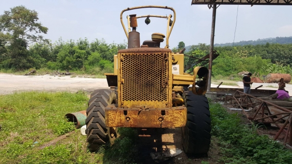 ขาย รถตัก CAT 930 เครื่อง HINO HO7C ต่อแขน ขยายบุ้งกี๋เรียบร้อยแล้ว รถใช้งานได้ปกติ ขาย รถตัก CAT 930 เครื่อง HINO HO7C ต่อแขน ขยายบุ้งกี๋เรียบร้อยแล้ว รถใช้งานได้ปกติ