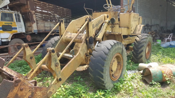 ขาย รถตัก CAT 930 เครื่อง HINO HO7C ต่อแขน ขยายบุ้งกี๋เรียบร้อยแล้ว รถใช้งานได้ปกติ ขาย รถตัก CAT 930 เครื่อง HINO HO7C ต่อแขน ขยายบุ้งกี๋เรียบร้อยแล้ว รถใช้งานได้ปกติ