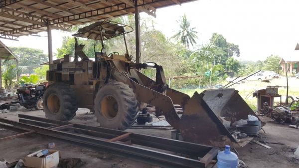 ขาย รถตัก KOMATSU 515 กระทะล้อมีให้ครบ รถใช้งานได้ปกติครับ ขาย รถตัก KOMATSU 515 กระทะล้อมีให้ครบ รถใช้งานได้ปกติครับ