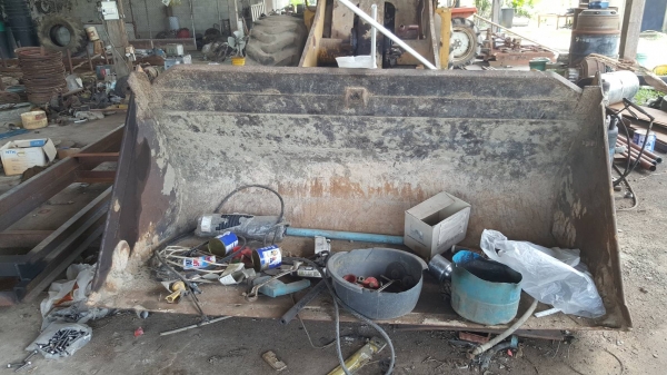 ขาย รถตัก KOMATSU 515 กระทะล้อมีให้ครบ รถใช้งานได้ปกติครับ ขาย รถตัก KOMATSU 515 กระทะล้อมีให้ครบ รถใช้งานได้ปกติครับ