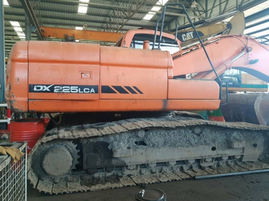 ขายDoosan Dx225lcaบูมยาว  แล้วแถมบูมสั้นให้ด้วยครับ ชั่วโมงทำงาน75xxhr ติดต่อคุณอ๊อฟ พิจิตร 086-737-9991