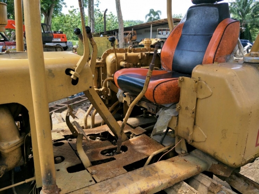 ขายรถแทรคเตอร์ KOMATSU D20PL-3 แผ่นกว้าง 70 ราคา 110000