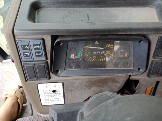 ขายรถไถฟอร์ด 4630 เอกสารพร้อมโอน ราคาเบาๆครับผม