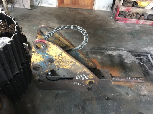 จายหัวกระแทกปูน TOYO.ใส่รถpc20-25-30-35-40-45-50 เก่าญี่ปุ่นไม่เคยใช้งานในไทยส่งได้ทั่วไทย 089-8374018