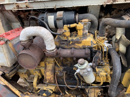 ขาย komatsu pc30-3 เครื่อง ปั๊มดี รถพร้อมใช้งาน