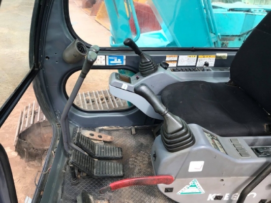 ขายรถขุด KOBELCO SK120 MARK 5 SUPER รถนอกนำเข้าเองจากญี่ปุ่น สภาพสวยพร้อมใช้ มีVDOการทำงานครับ