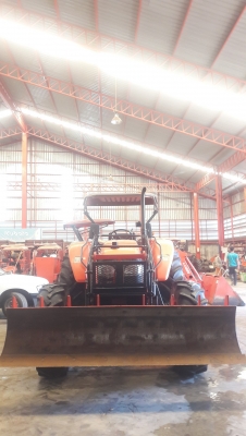 ขายรถแทรกเตอร์มือสอง