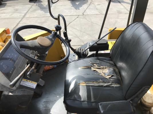 Komatsu WA120-3 นำเข้าจากญี่ปุ่น ราคาถูก ๆ สภาพพร้อมใช้ครับ Komatsu WA120-3 นำเข้าจากญี่ปุ่น ราคาถูก ๆ สภาพพร้อมใช้ครับ