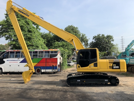 ขายด่วน!! Komatsu PC200-8(บูมยาว) สภาพสวยค่ะ