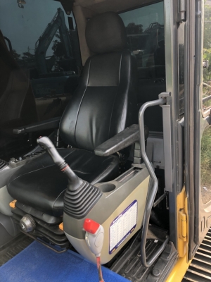 ขายด่วน!! Komatsu PC200-8(บูมยาว) สภาพสวยค่ะ