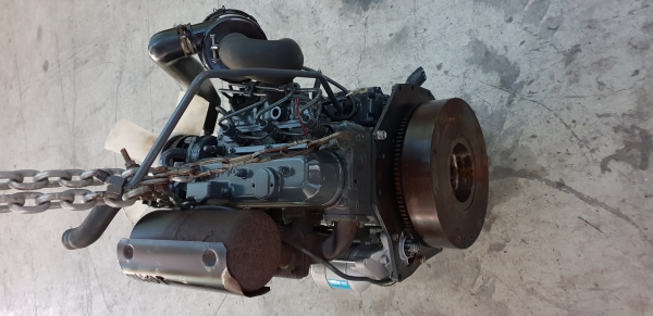 เครื่องยนต์ดีเซล kubota 3สูบ d1105 25แรงม้า สภาพสวย นำเข้าจากญี่ปุ่น ติดง่าย เครื่องแน่น ประหยัดน้ำมัน ไม่เคยใช้งานในไทย สนใจติดต่อ 0817502357