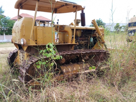 CAT D5