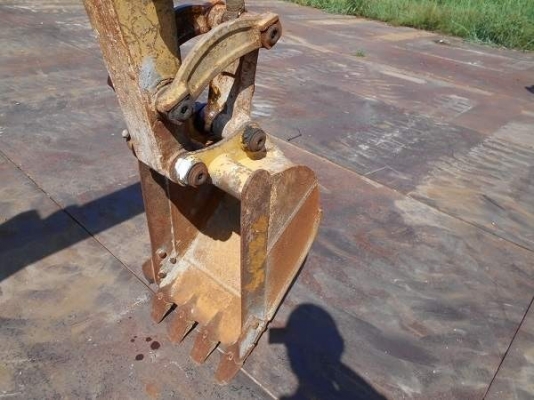 เปิดจองราคาพิเศษ KOMATSU PC 30MR-2 นำเข้าจากญี่ปุ่นโดยตรง ชั่วโมงทำงานน้อยมาก พร้อมลายแย๊ก โทร.090-986-2521 อ๊อบ