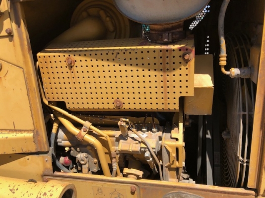 CAT : D4H #9GJ  4,936ชม.สวยๆจากญี่ปุ่นครับ