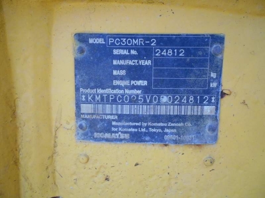 เปิดจองราคาพิเศษ KOMATSU PC 30MR-2 นำเข้าจากญี่ปุ่นโดยตรง ชั่วโมงทำงานน้อยมาก พร้อมลายแย๊ก โทร.090-986-2521 อ๊อบ