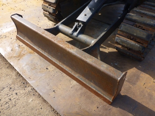 เปิดจองราคาพิเศษ KOMATSU PC 30MR-2 นำเข้าจากญี่ปุ่นโดยตรง ชั่วโมงทำงานน้อยมาก พร้อมลายแย๊ก โทร.090-986-2521 อ๊อบ