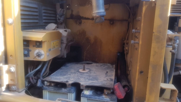ขาย 1,650,000 CAT 320 D เล่มทะบียน ทำงาน 11,000 ชม. ไฟฟ้าครบ เครื่องดีมาก ปั้มแรงมาก เอวแน่น ช่วงล่างสวย รถสวยสภาพพร้อมใช้ รถอยู่ ปราจีนบุรี 090-772-3710 090-772-3708