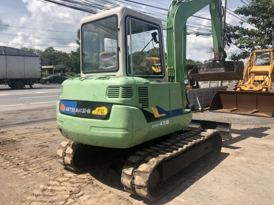 ขาย รถแม็คโคร MITSUBISHI MM45B (บุ้งกี๋ 2 ใบ) พร้อมใช้งาน นำเข้าเองจากประเทศญี่ปุ่น  ติดต่อ 063-9316985 ID LINE : 0639316985 ครับ