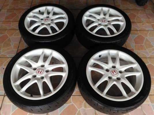 ล้อแม็ก Honda DC5 ขอบ 17 พร้อมยาง Bridgestone Potenza RE003  215 45 17 ปี 2017 ล้อสวย แท้ By Honda motor  ขายถูกๆ ทั้งชุด 23500.- /ใส่ฟรี รับเทิร์น รับบัตรเครดิตทุกธนาคาร ส่งทั่วไทย