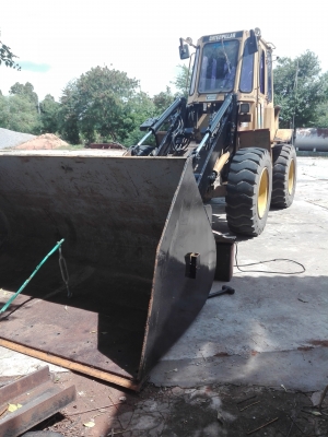 ขายรถตักล้อ