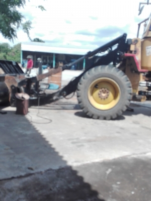 ขายรถตักล้อ