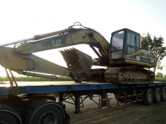 รถแบคโฮ CAT 320B