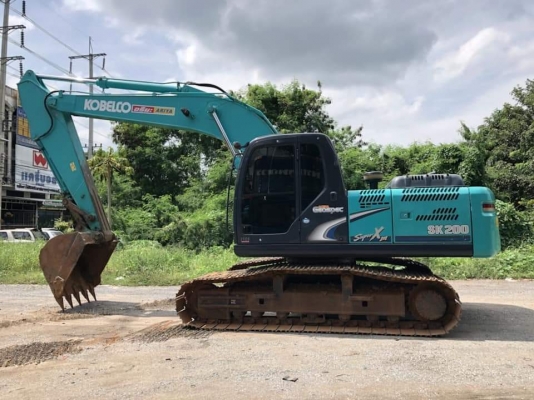 Kobelco SK200YN12 Supper XM ใช้งาน 7000ช.ม เล่มทะเบียน เจ้าของขายเอง.. Kobelco SK200YN12 Supper XM ใช้งาน 7000ช.ม เล่มทะเบียน เจ้าของขายเอง..