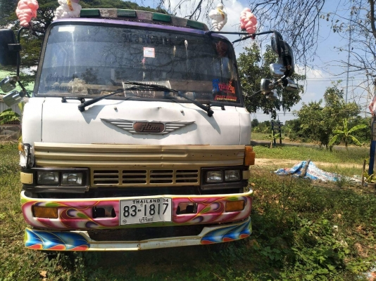 ท้ายลาดขน200 0985947837 ต่อรอง