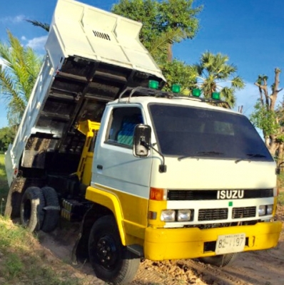 ISUZU NRR 195 HP 6HE1 หกล้อดั๊มพ์ กระบะดั๊มพ์เหล็ก 5 ตันต่อใหม่สวยๆ ภายในเก๋งสวยครบ พวงมาลัยเพาเวอร์