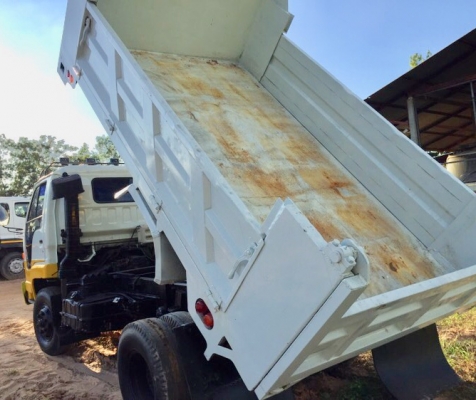 ISUZU NRR 195 HP 6HE1 หกล้อดั๊มพ์ กระบะดั๊มพ์เหล็ก 5 ตันต่อใหม่สวยๆ ภายในเก๋งสวยครบ พวงมาลัยเพาเวอร์
