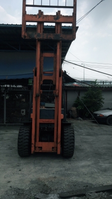 อาร์ ซี เอช  โฟรคลิฟท์  ขาย  โตโยต้า รุ่น 5 ดีเซล 4 ตัน เสา 3 เมตร