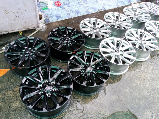 แม็ก New Pajero ขอบ 18 /NEW TRITON Athlete ขอบ 17 สีดำชุดละ 4,400-7,000 บาท