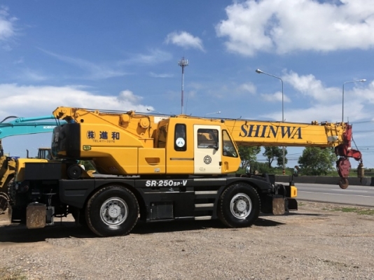 ขายรถเครน KATO KR-25H-V3 (ขนาด 25 ตัน) ปี 1998 รถนอกนำเข้าจากญี่ปุ่น สภาพสวยพร้อมใช้ มีVDOการทำงานครับ ขายรถเครน KATO KR-25H-V3 (ขนาด 25 ตัน) ปี 1998 รถนอกนำเข้าจากญี่ปุ่น สภาพสวยพร้อมใช้ มีVDOการทำงานครับ