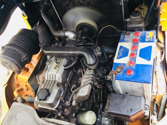 ขายด่วนน!! TOYOTA รุ่น 7 FD25 เสาเข้าตู้ 3 เมตร พร้อมงาสไลด์ซ้าย-ขวา เกียร์ Automatic