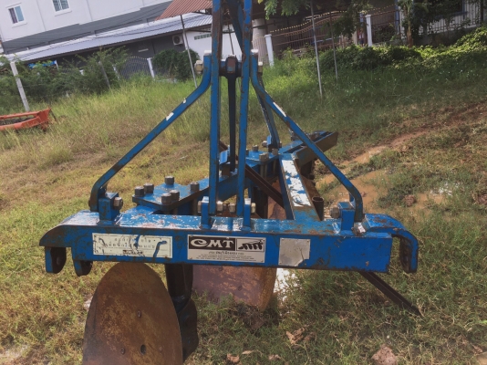 ขายด่วนผานบุกเบิก(ผาน3 ยี่ห้อCMT) ขายด่วนผานบุกเบิก(ผาน3 ยี่ห้อCMT)