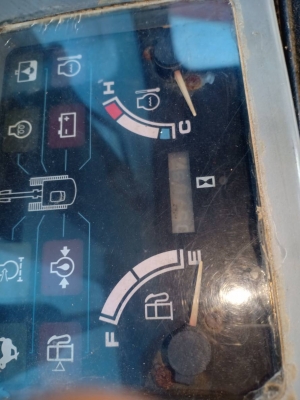 ขายจ้า..KOBELCO SK60-3 มาร์คไฟว์  ซุปเปอร์  เก่าใน  สภาพดี  มีลายแย๊ก  ผานดัน  เอกสารอินซอย  พร้อมใช้  โทร 089-3818694จ๊อย