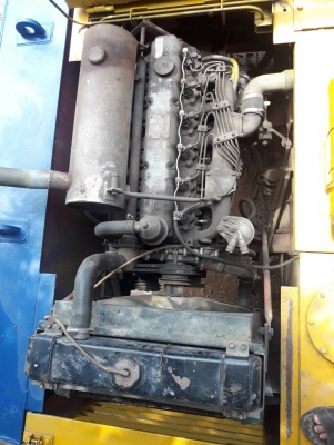 ขายรถขุดKobelco yutani sk045 ขนาดรถ12t   เทียบเท่า รถขุดpc120-2 เครื่องยนต์มิตซูบิชิ6DS7 คอนโทรลลูกหมาก ปั้มเฟือง2ตอน พร้อมลายหัวเจาะ และหัวกระแทก รถเก่านอก  มีเอกสาร