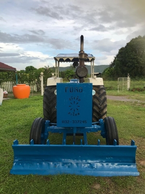 รถไถฟอร์ด 6600 สภาพพร้อมใช้งานปกติ มีดันหน้า มีฝาน3 มีฝานยกร่องให้