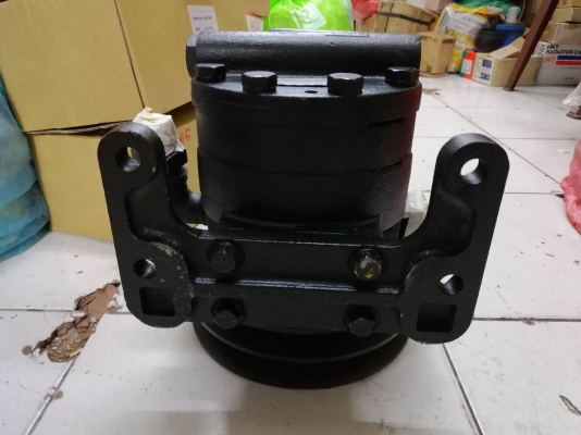 ปั้มพวงมาลัยรถบด watanabe 9 ล้อ ปั้มพวงมาลัยรถบด watanabe 9 ล้อ