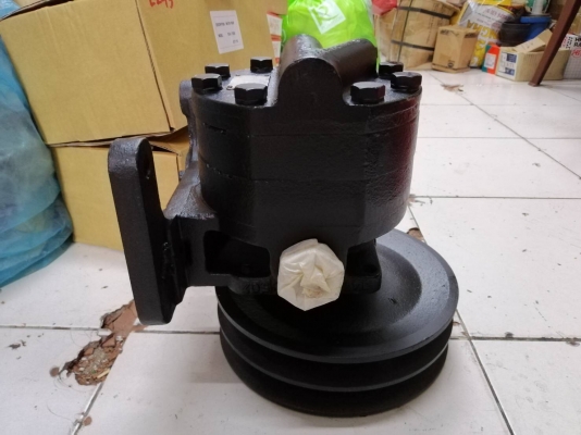 ปั้มพวงมาลัยรถบด watanabe 9 ล้อ ปั้มพวงมาลัยรถบด watanabe 9 ล้อ