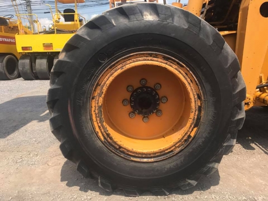 ขายรถตัก KOMATSU SD25P-1 เครื่อง อีซุซู 6BD1 สมบูรณ์พร้อมใช้ครับ FROM JAPAN ติดต่อ 063-9316985 ID LINE : 0639316985