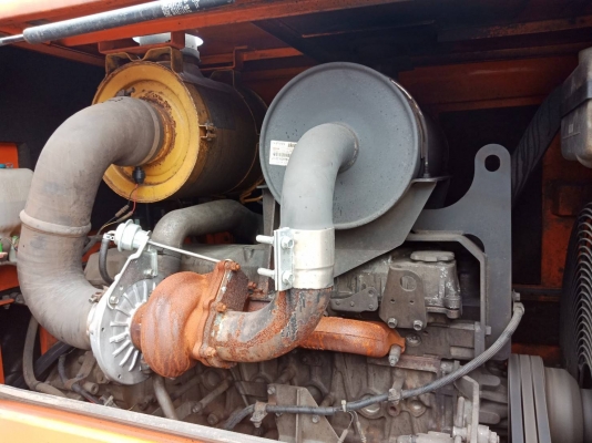 รถตัก เก่านอก ขายถูก HITACHI LX130-7 เก่าญี่ปุ่นแท้ สภาพสวย ราคาไม่แพง โทร.090-986-2521 อ๊อบ